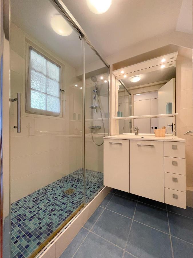 Superb Apartment With Balcony Near The Beach Saint-Raphaël Kültér fotó