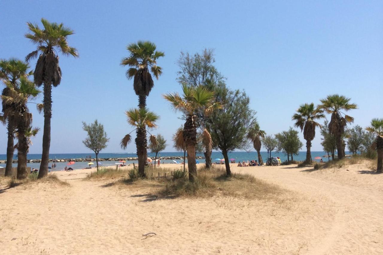 Superb Apartment With Balcony Near The Beach Saint-Raphaël Kültér fotó