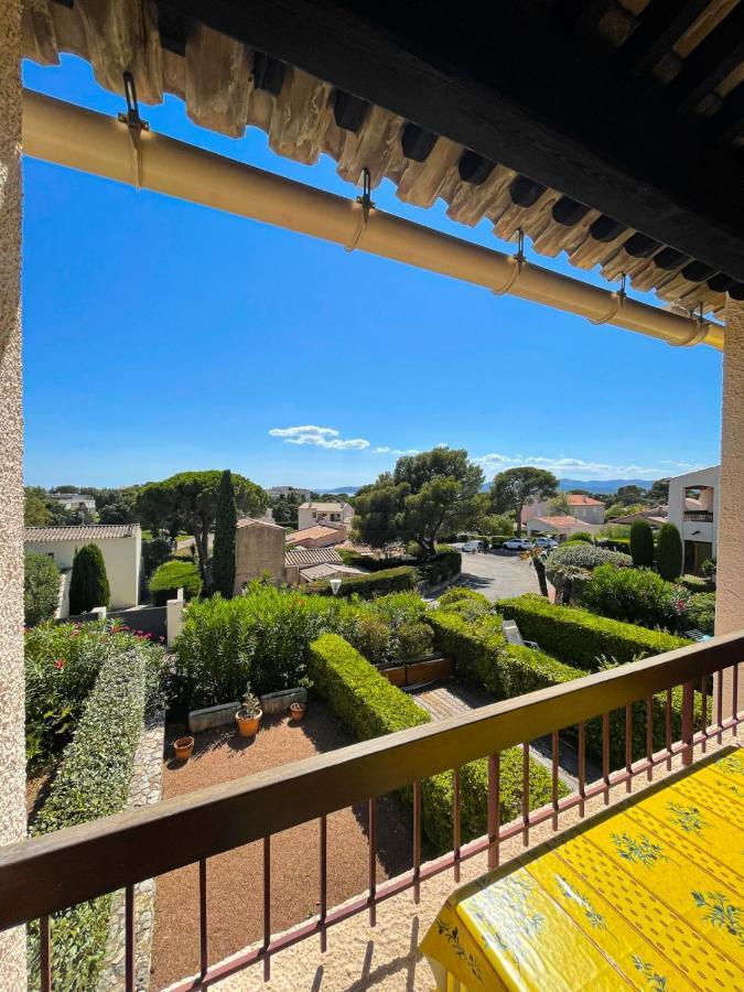 Superb Apartment With Balcony Near The Beach Saint-Raphaël Kültér fotó
